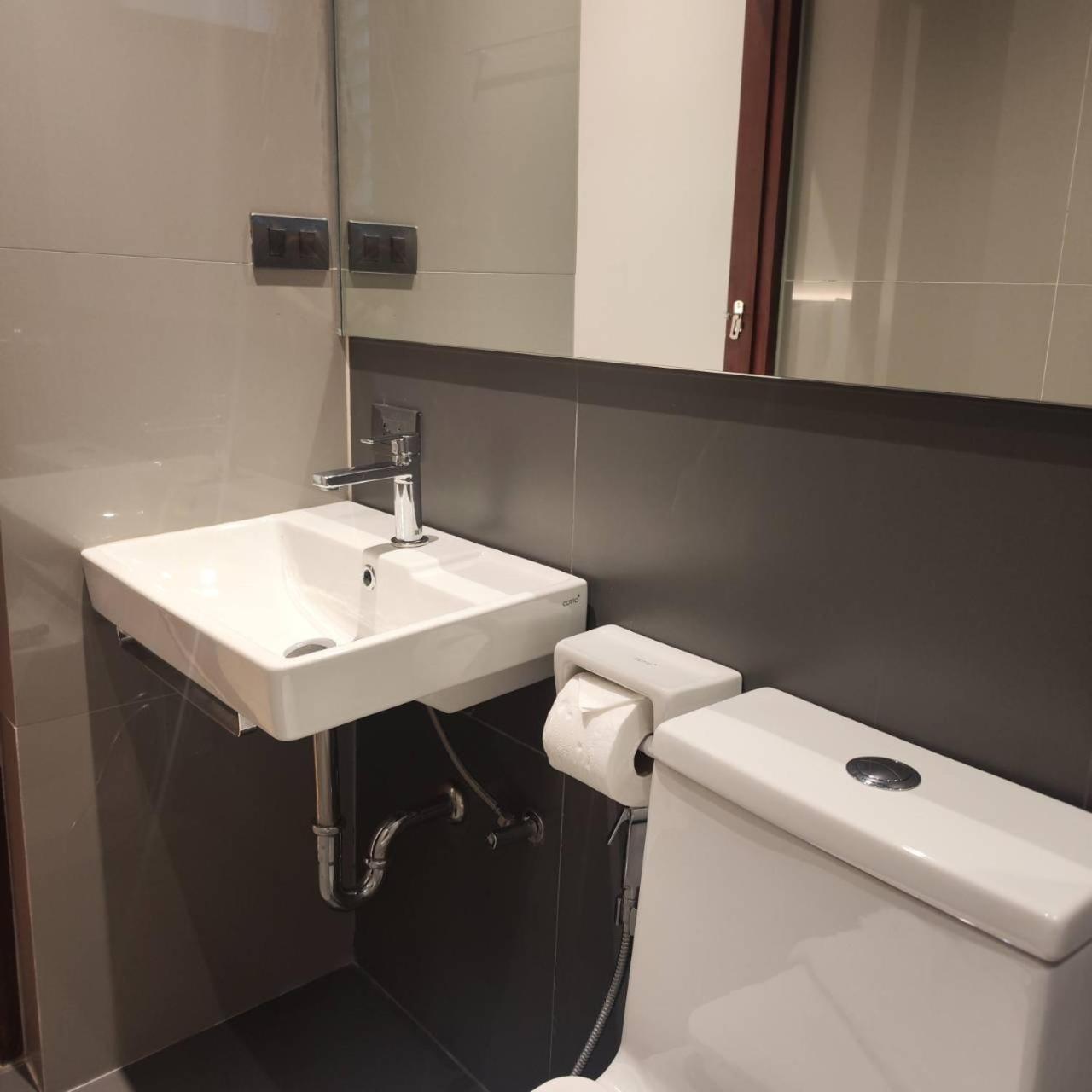 Rooms At Number60 Khaosan 방콕 외부 사진