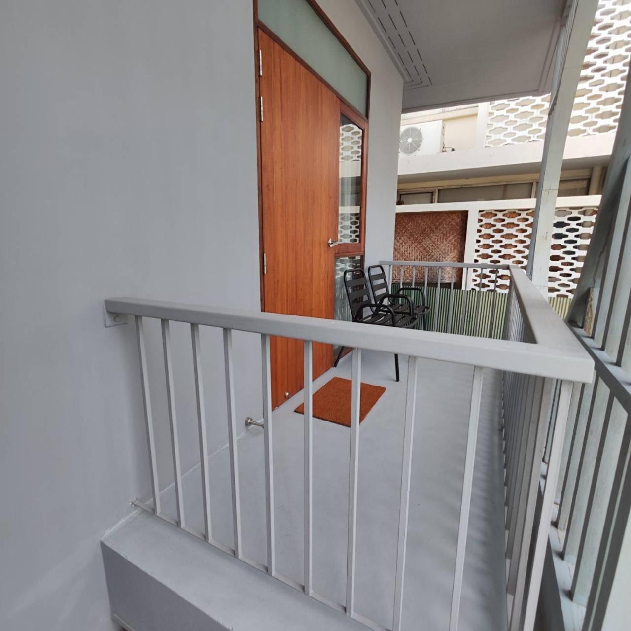 Rooms At Number60 Khaosan 방콕 외부 사진
